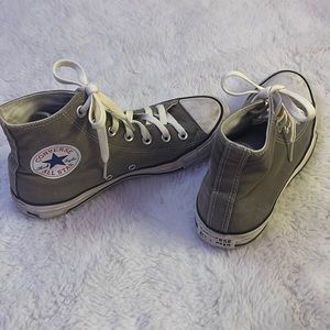 Sage green high top converse size 7 in woman’s